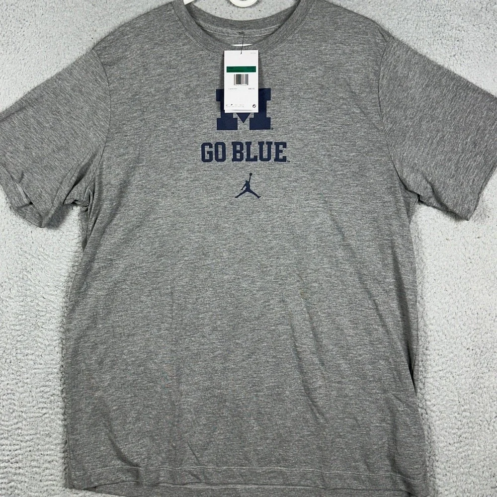 NEW Michigan Wolverines Nike Jordan T-Shirt Mens XL Blue Grey Short Sleeve Tee